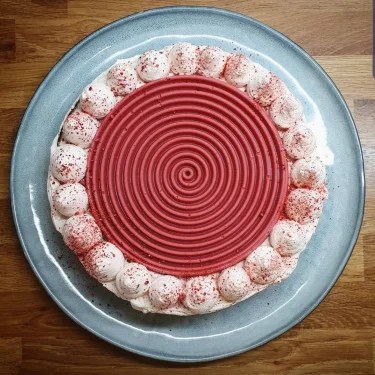 Mjuk pepparkaka med&nbsp;frosting